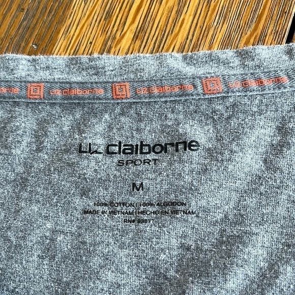 Liz Claiborne Sport 100% cotton T-shirt size M - Picture 13 of 13